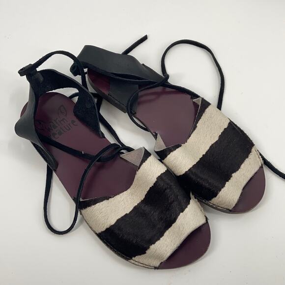 Warm creature leather stripe hide sandals - Picture 1 of 6